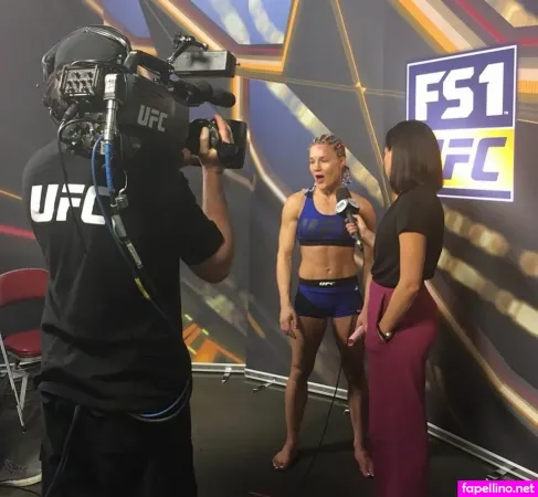 Megan Olivi OnlyFans Thumbnail #UvlWuQtJNO