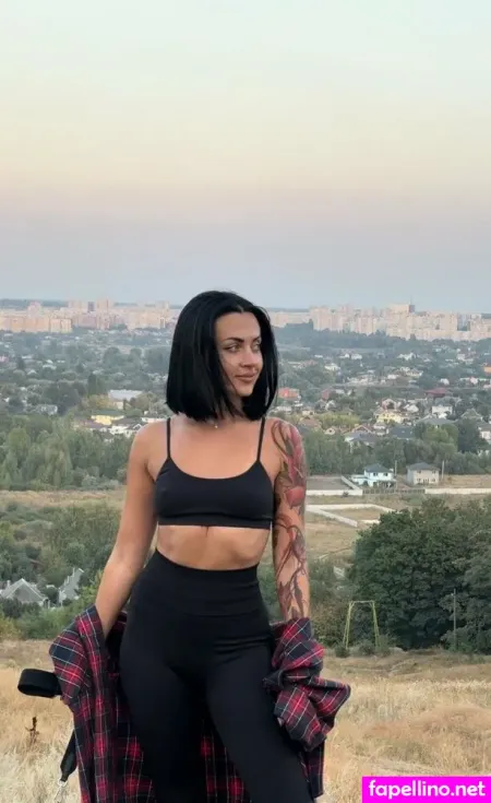 Megan Orlowski OnlyFans Thumbnail #dUSR6VUxxM