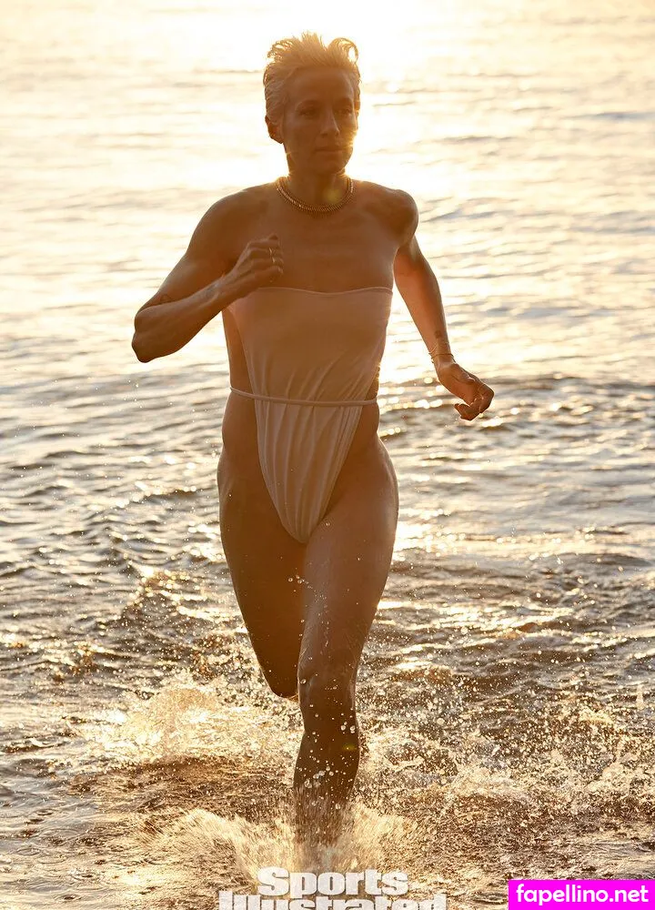 American soccer player, mrapinoe Nude Leaked OnlyFans Photo #ILgZSLgBjF