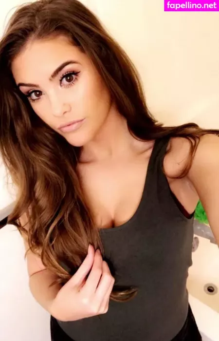 Megan Snider OnlyFans Thumbnail #1IwvxkszKi