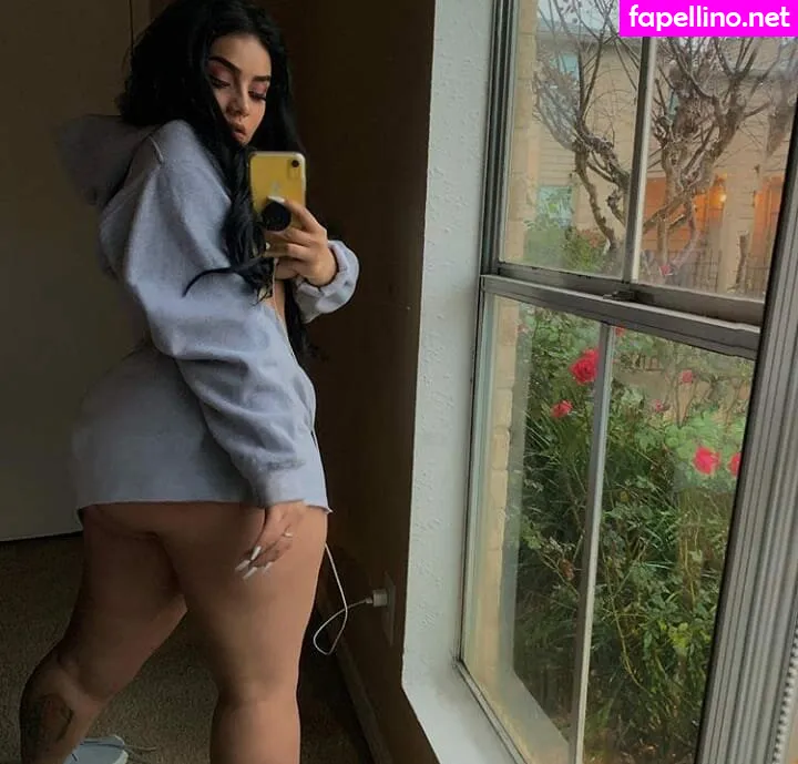 kimvelezoficial, yardeniivelez2 Nude Leaked OnlyFans Photo #8wvuTI802A