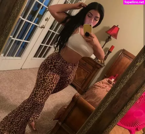Megan Velez OnlyFans Thumbnail #CemrGmoSH6