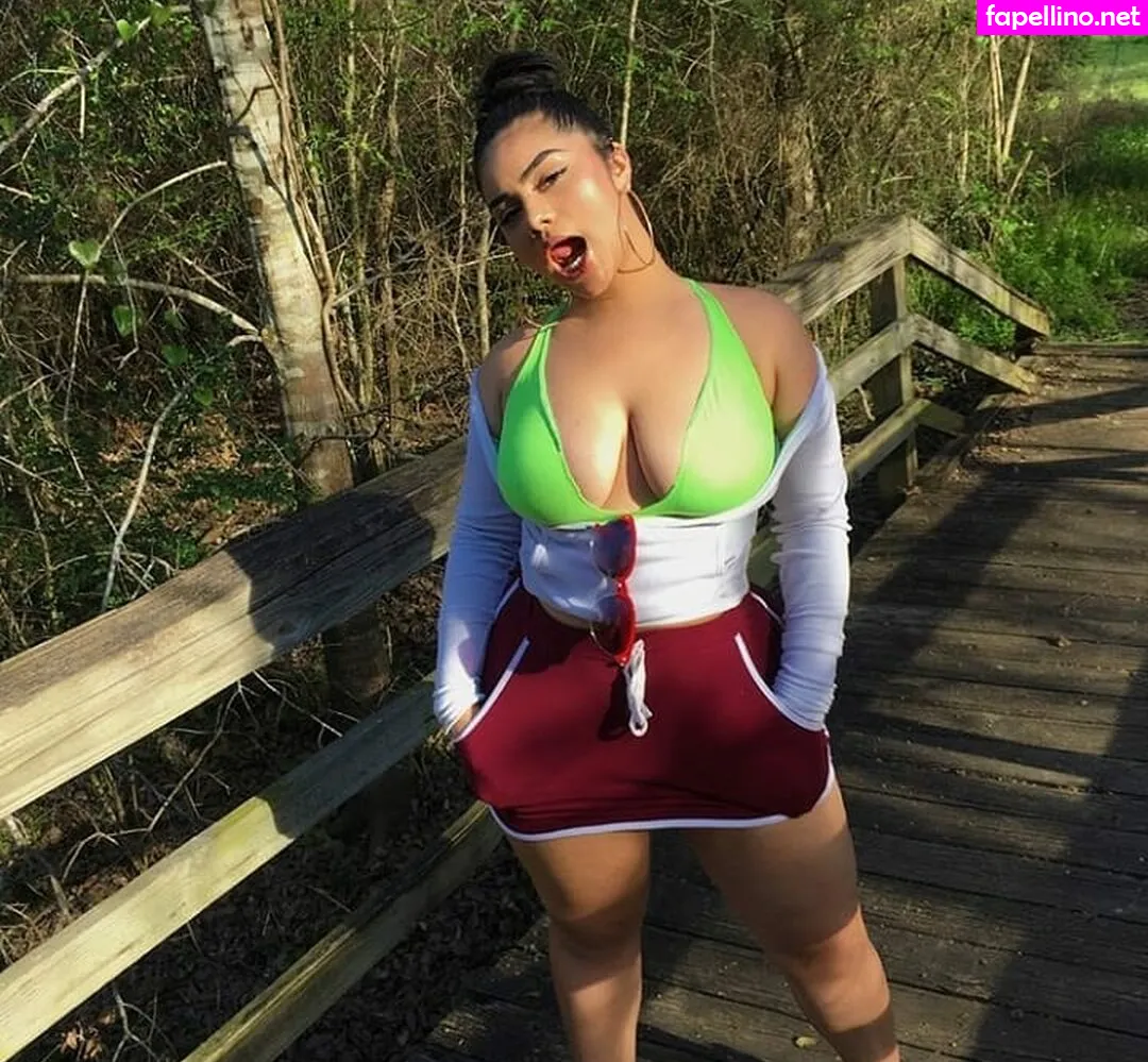 kimvelezoficial, yardeniivelez2 Nude Leaked OnlyFans Photo #csIOJeKgIv