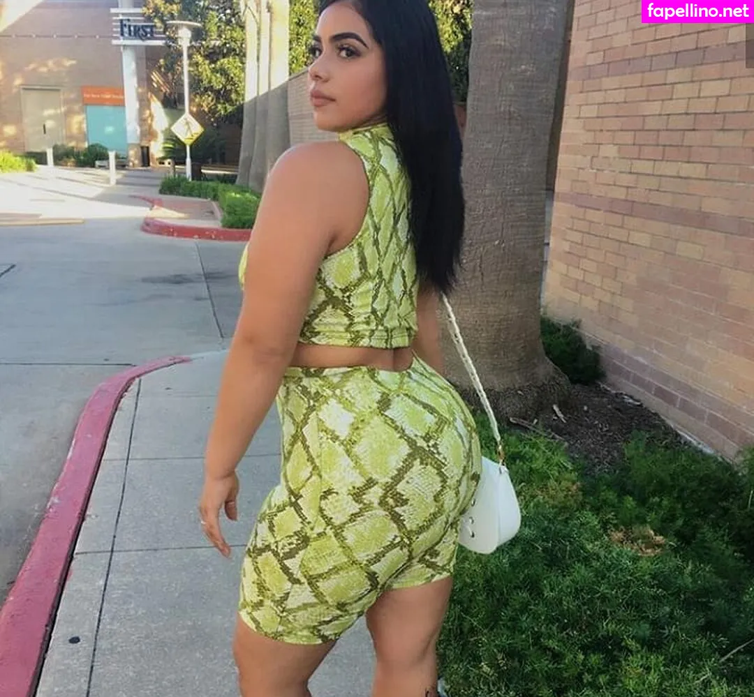 kimvelezoficial, yardeniivelez2 Nude Leaked OnlyFans Photo #riChmmMzuI