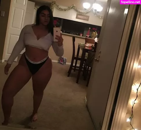 Megan Velez OnlyFans Thumbnail #yAXREdW01S