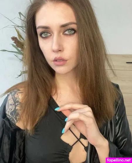 Megan Vik OnlyFans Thumbnail #ORbXI51mqc