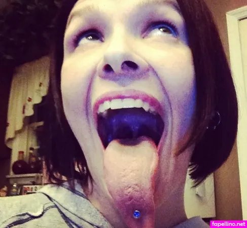 Megan Zass OnlyFans Thumbnail #GDiauA3srX