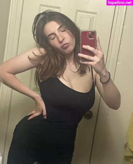 Meganbitchell OnlyFans Thumbnail #KRHG9NJfZe