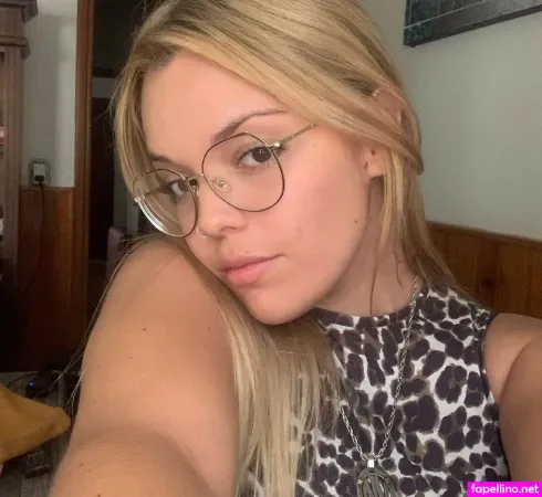 Megane Kiss OnlyFans Thumbnail #G0CzfzYWJL