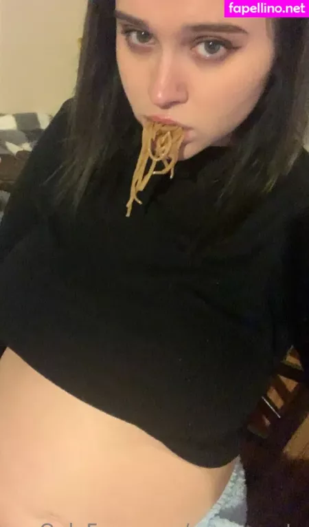 Meganeats OnlyFans Thumbnail #zTrG1Xq2Rx