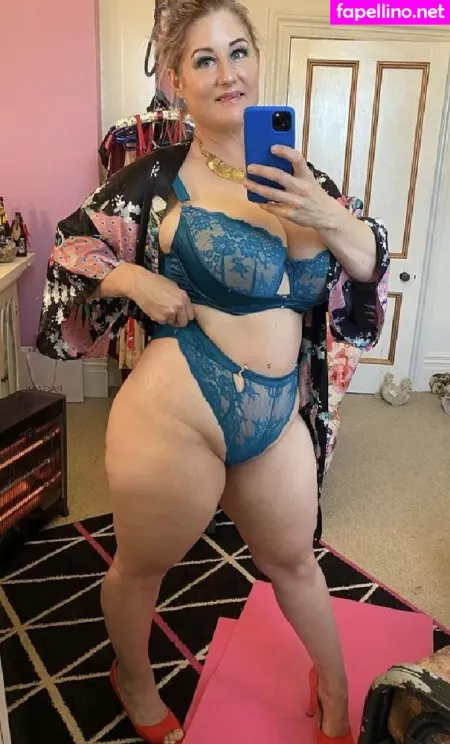 Meganfortyfit OnlyFans Thumbnail #381ITtObg7