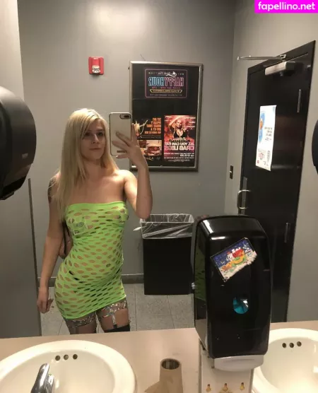 Meganholly00 OnlyFans Thumbnail #h53maqrA0u