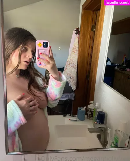 Meganhollyfree OnlyFans Thumbnail #STRxtxXPW4