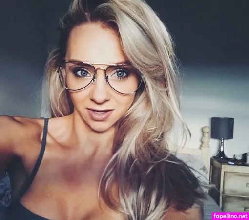 Meganmcintosh5 OnlyFans Thumbnail #9HzZI3Xb0j