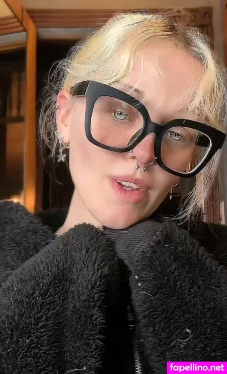 Meganmeltdown OnlyFans Thumbnail #DhjyGPimhN