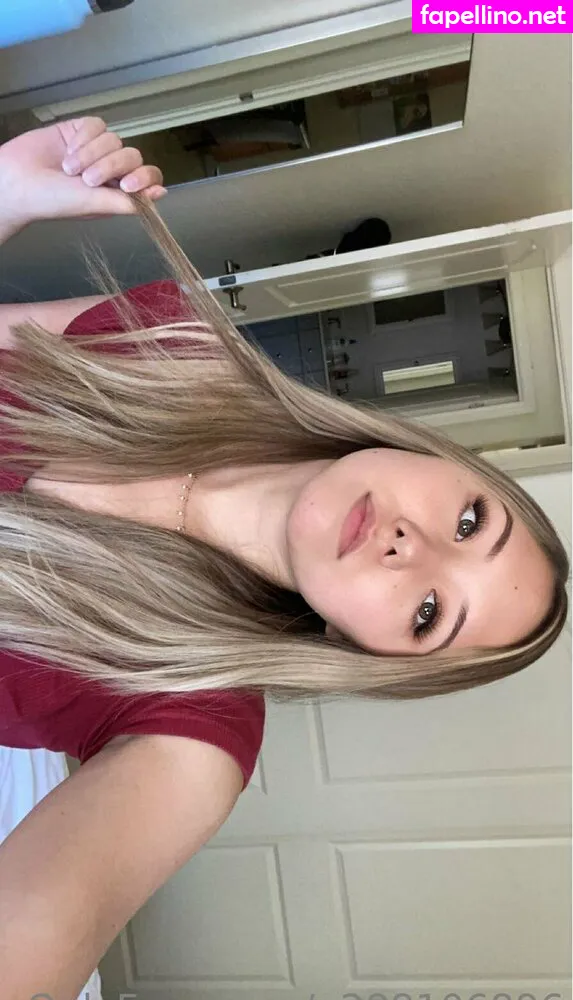 meganmiller5, meggiemillerm Nude Leaked OnlyFans Photo #2gqkFH4Iuw