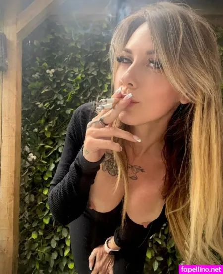 Megansmokes OnlyFans Thumbnail #JkSRctMgGf