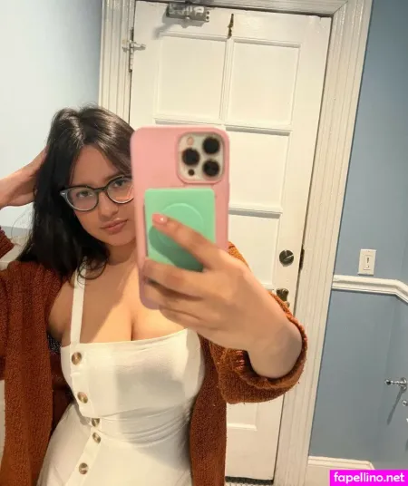 Megantheevalium OnlyFans Thumbnail #Kb5cy1XvFj