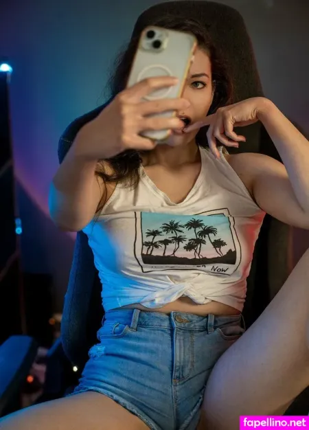 Megantheflowerfree OnlyFans Thumbnail #KEEeYXf4NK