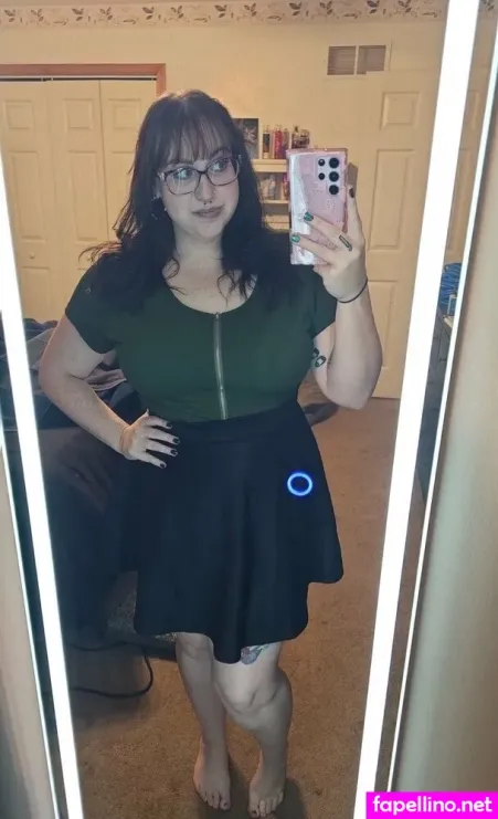 Megatits69420 OnlyFans Thumbnail #EBHwIDdUwI