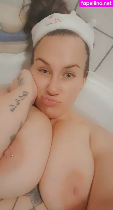 Megatitslauren OnlyFans Thumbnail #5Ye3jRex5Y
