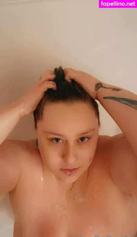 Megbebad OnlyFans Thumbnail #PkOdMltPPE