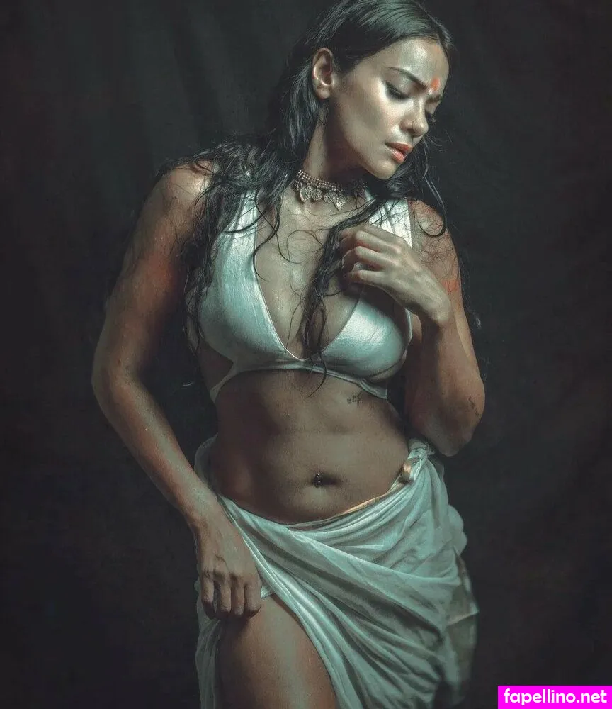 meghaguptaofficial Nude Leaked OnlyFans Photo #3FG0C5NXr1