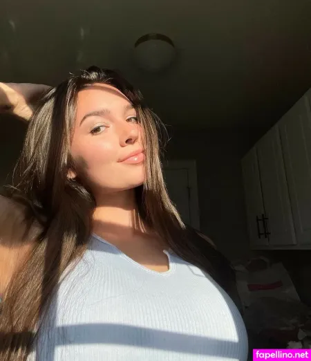 Meghan Chase OnlyFans Thumbnail #CiH1m1QBce