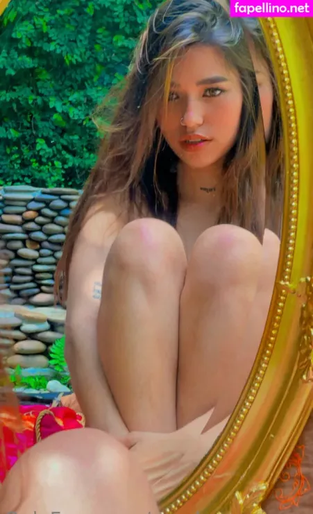 Meghan Gomez OnlyFans Thumbnail #8MSMaJMugQ