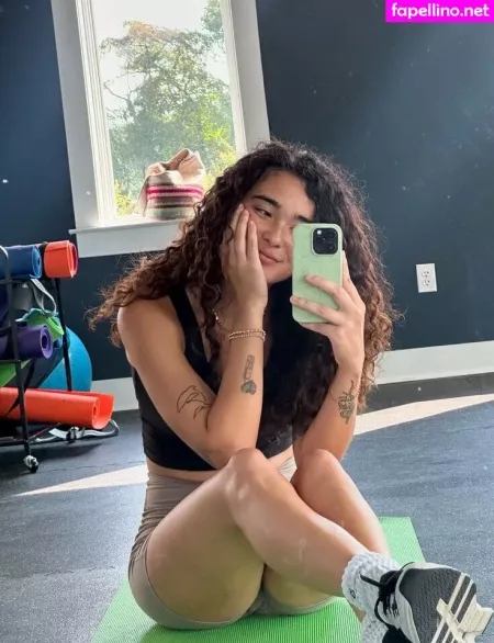 Meghan Lane OnlyFans Thumbnail #6q3CMhXjPI