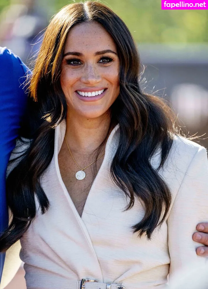 meghan.markle.official, royalfamily Nude Leaked OnlyFans Photo #HrbGGWqYnu