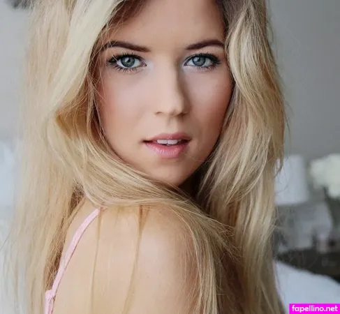 Meghan Rienks OnlyFans Thumbnail #mVDzhxcuem