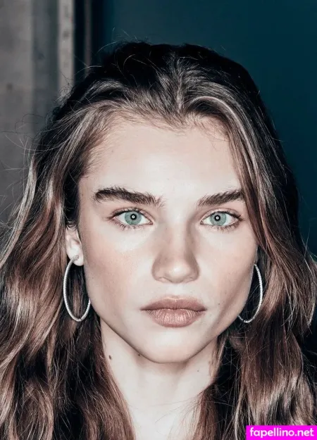 Meghan Roche OnlyFans Thumbnail #8m7zHbmINI