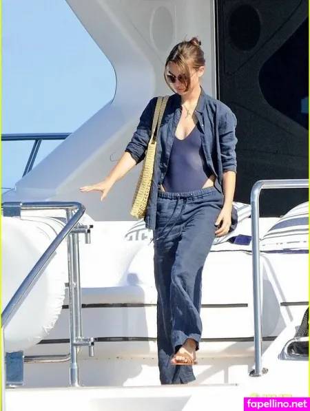 Meghan Roche OnlyFans Thumbnail #BQuwtzDi6o