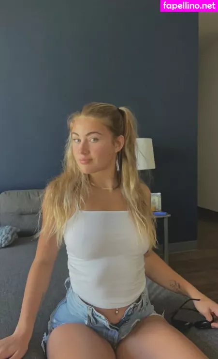 Meghan Walker OnlyFans Thumbnail #ZVBFXpQgA5