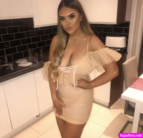 Meghan OnlyFans Thumbnail #AfzarXP9BD