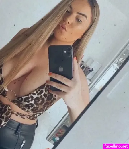 Meghan OnlyFans Thumbnail #arep5Qyyxj