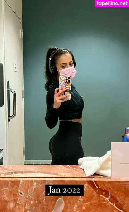 Meghanelle OnlyFans Thumbnail #Fvo7m9E5sr