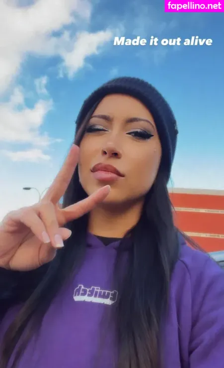 Meghanelle OnlyFans Thumbnail #hEpLrrGoVI