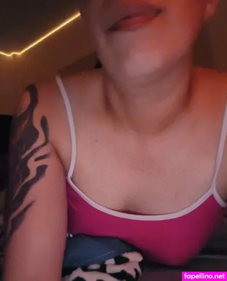Meghanhotxxx OnlyFans Thumbnail #p0aaWewJqP