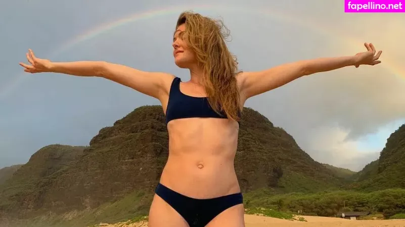 Meghann Fahy OnlyFans Thumbnail #4J30z6RcD8