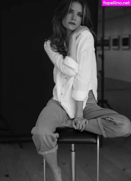 Meghann Fahy OnlyFans Thumbnail #YrRukfz3o4