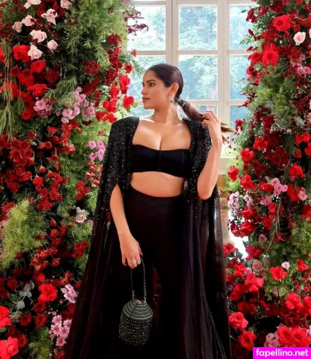 Meghna Kaur OnlyFans Thumbnail #I2OKqUD09P