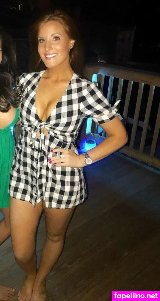 megmcnamaratv Nude Leaked OnlyFans Photo #CyAIRSJ1W4