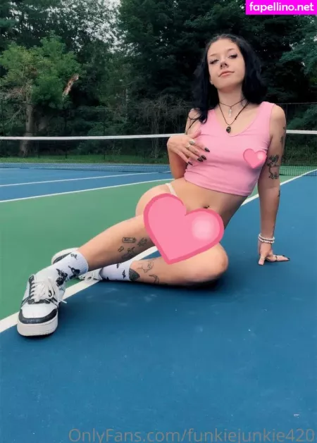 Megreillly OnlyFans Thumbnail #nNtVOfi325