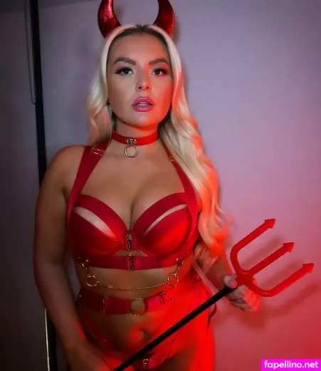 Megsmaeuk69 OnlyFans Thumbnail #nBTd1oRk6g