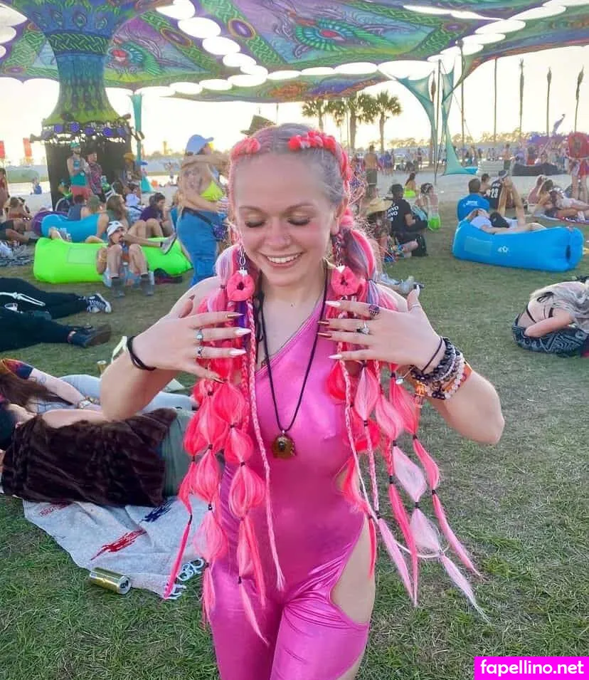 Megs__Dead, megsn0tdead, megsnotdead, notmegsdead Nude Leaked OnlyFans Photo #NxoCllPSWS