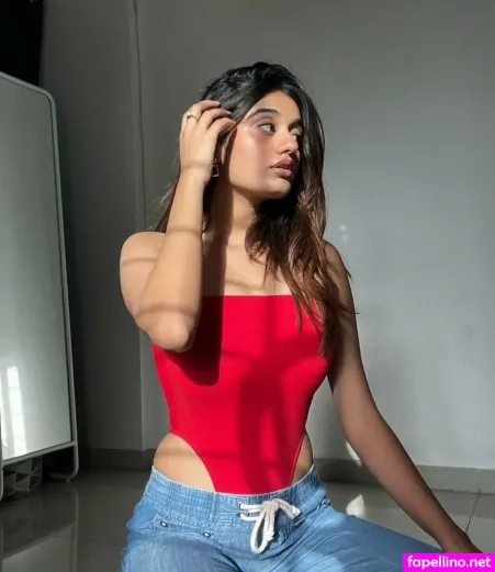 Mehrpanchal OnlyFans Thumbnail #7Fb9YbI7h6