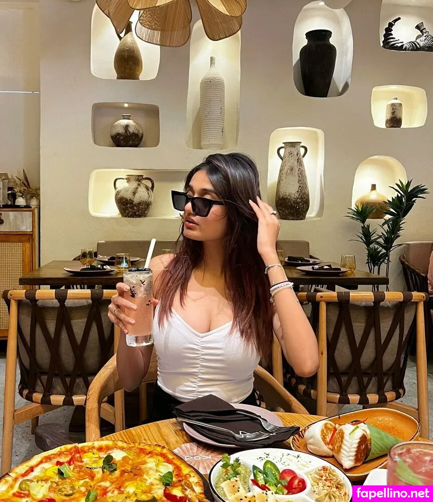 mehrpanchal, melaniemaria Nude Leaked OnlyFans Photo #9sPKjdeHfU