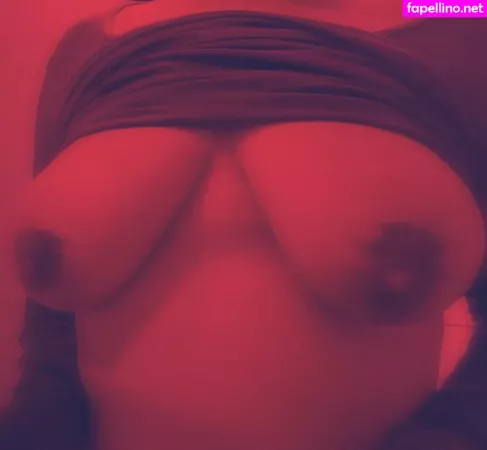 Mejor Amiga Casada OnlyFans Thumbnail #VWQY8FVLh5